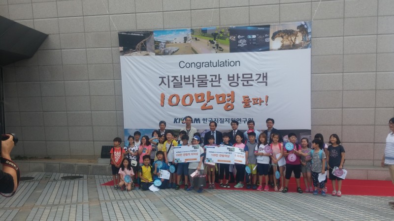 2cee76b1db1bdbea56466fb880ae893b_1489919881_5812.jpg 2cee76b1db1bdbea56466fb880ae893b_1489919